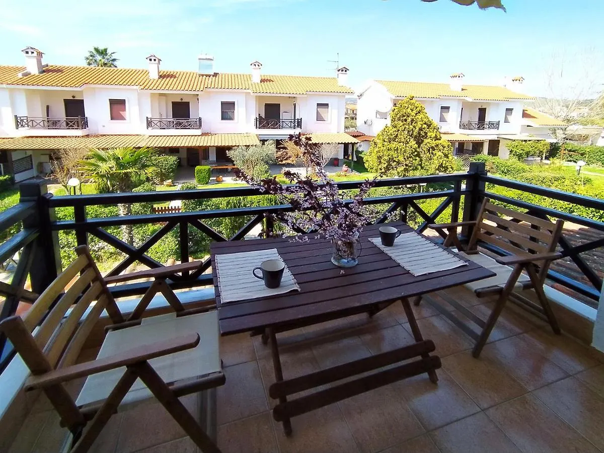 The Seaside Villas Νικήτη 0*,