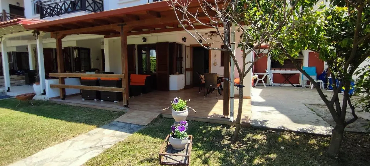 The Seaside Villas Nikiti  0*, Nikiti (Sithonia) Řecko